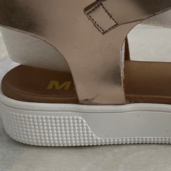 MIA Shoes "6M" - Picture 4 of 9